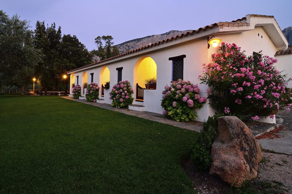 Agriturismo Guthiddai Oliena Zewnętrze zdjęcie