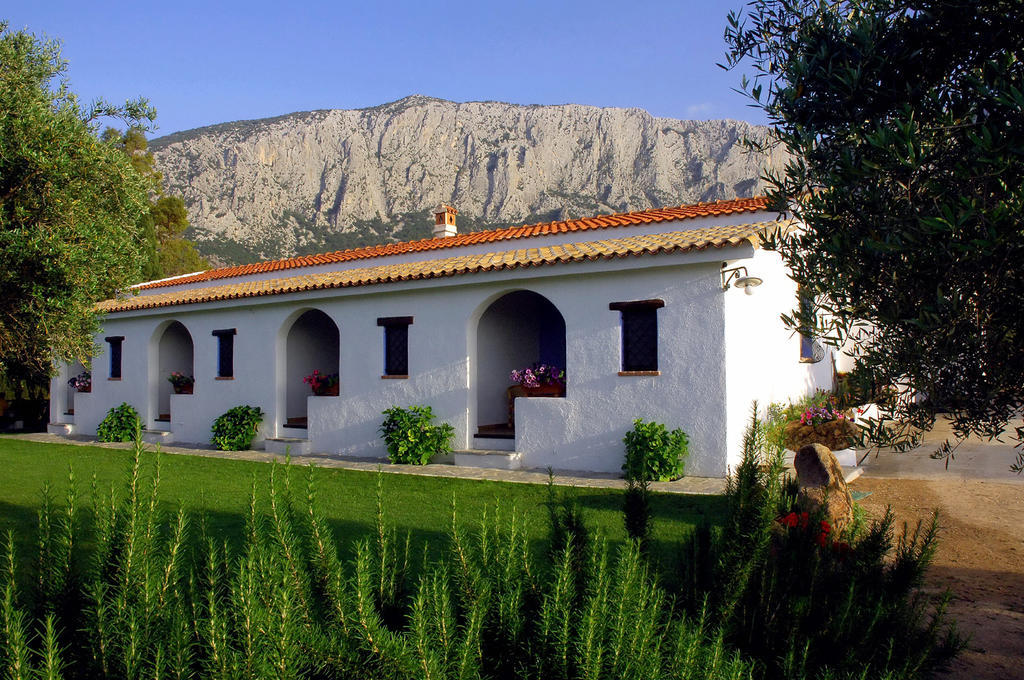 Agriturismo Guthiddai Oliena Zewnętrze zdjęcie