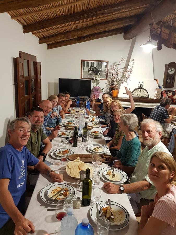 Agriturismo Guthiddai Oliena Zewnętrze zdjęcie